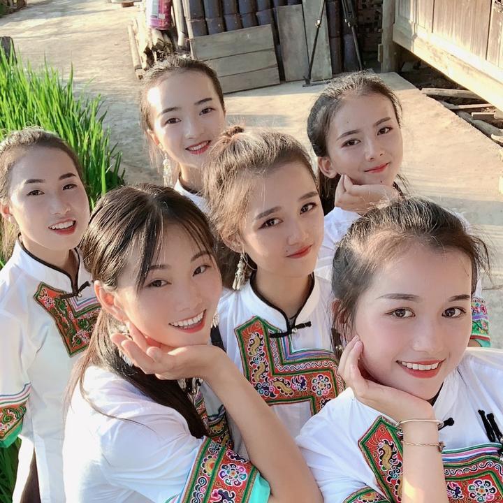 侗族七仙女